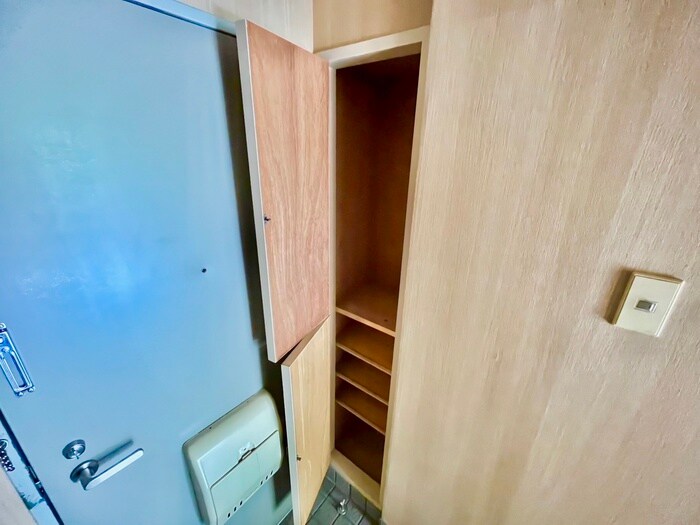 物件内観写真19　(靴箱)