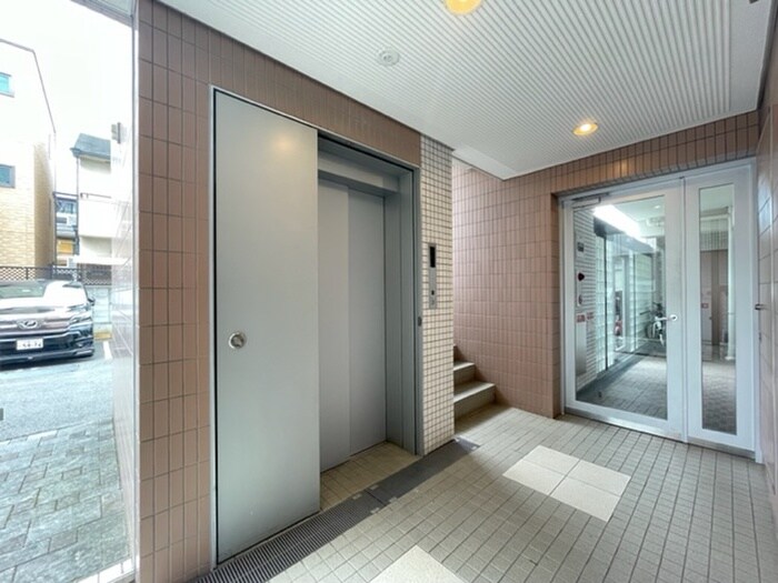 物件外観写真6　(建物設備)