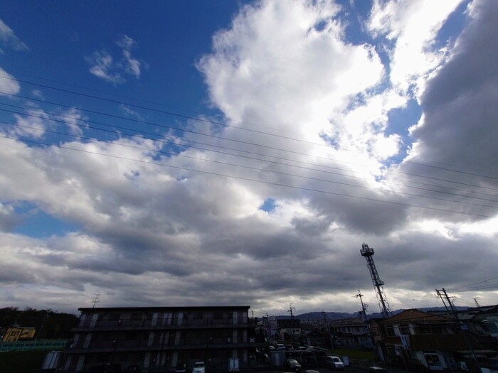 物件内観写真16　(室内からの展望)