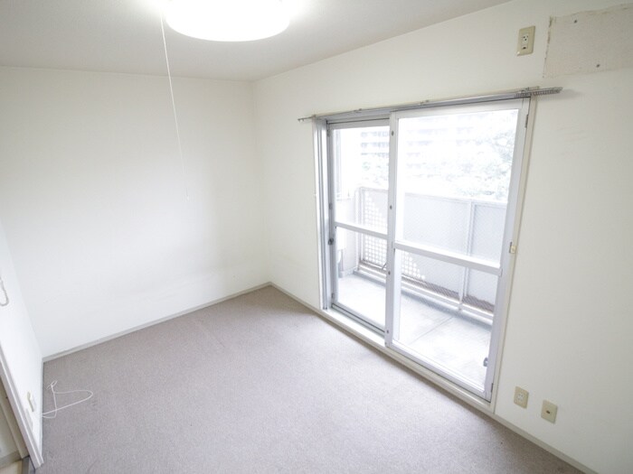 物件内観写真12　(居室)