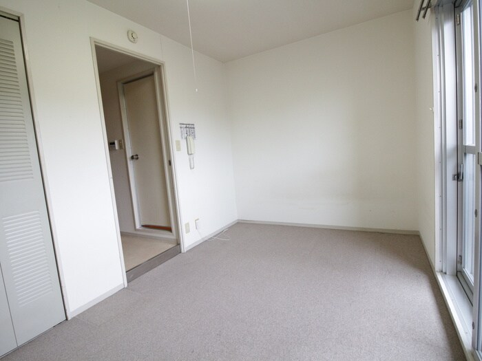 物件内観写真13　(居室)