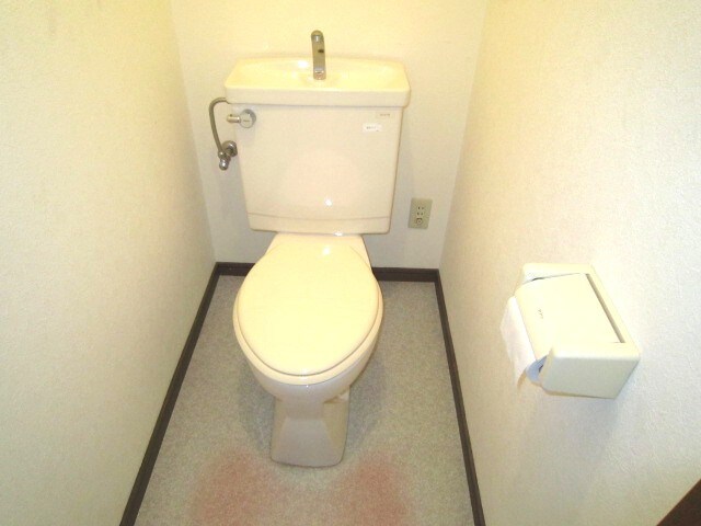 物件内観写真9　(トイレ)