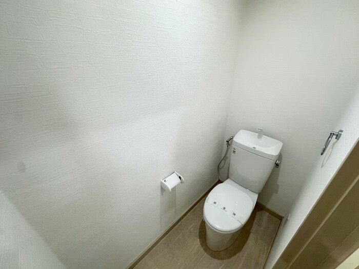 物件内観写真10　(トイレ)