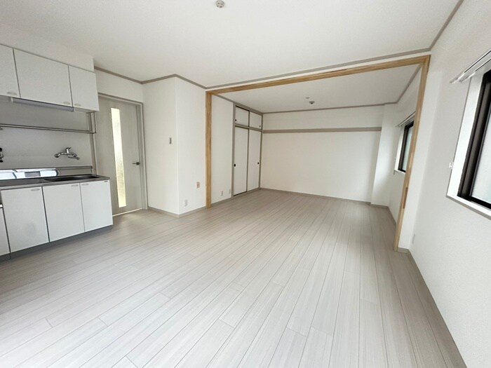 物件内観写真13　(居室)