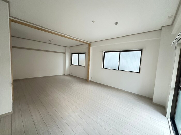 物件内観写真18　(居室)