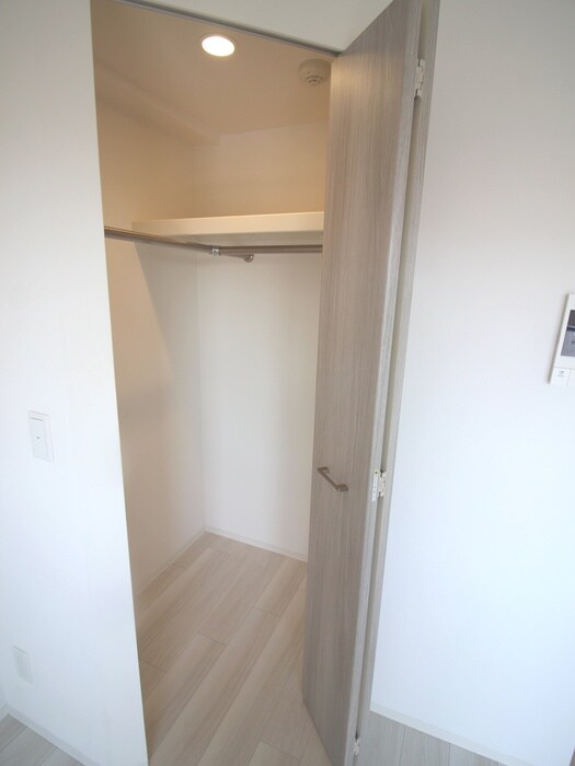 物件内観写真13　(収納)