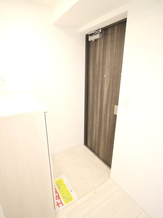物件内観写真15　(玄関)
