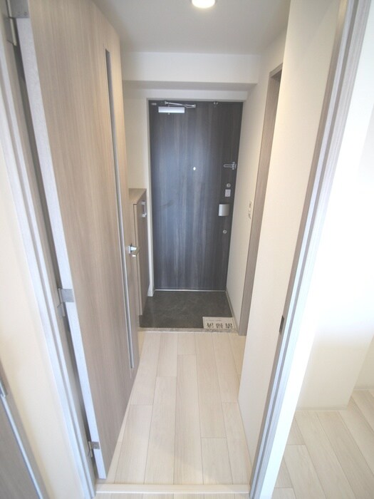物件内観写真17　(廊下)