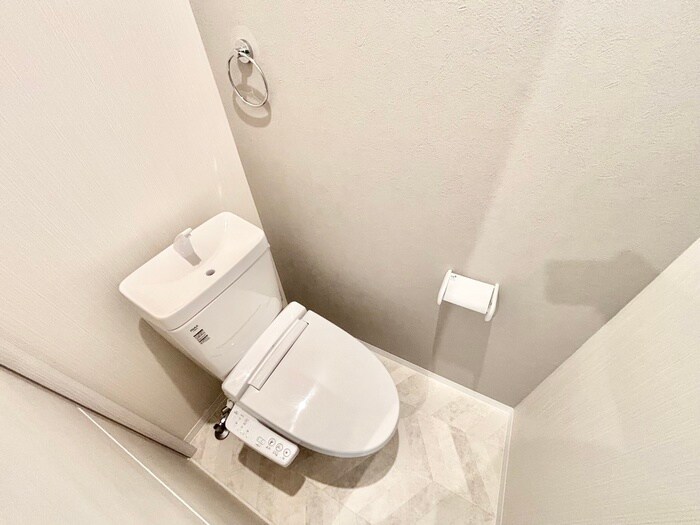 物件内観写真16　(トイレ)