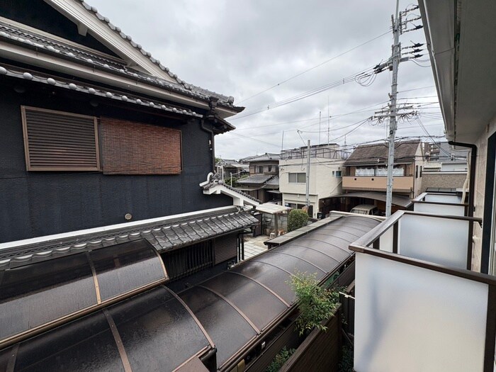 物件内観写真13　(室内からの展望)