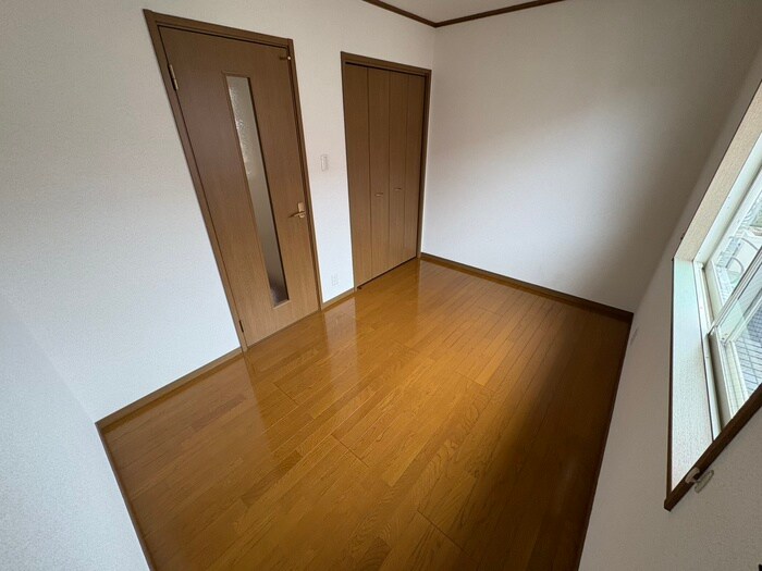 物件内観写真18　(居室)