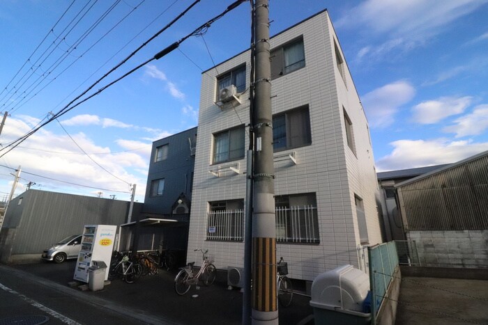 物件外観写真3　(外観写真)