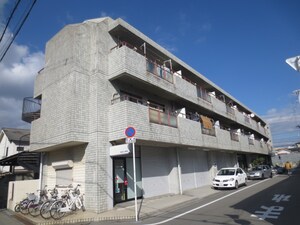 アスティオン大島外観写真