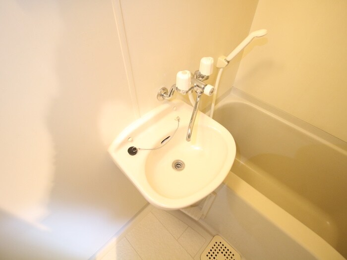 物件内観写真11　(洗面)