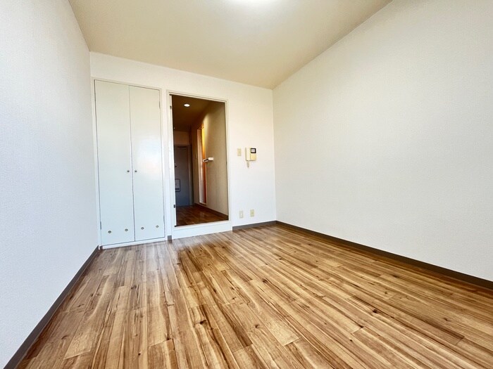 物件内観写真13　(居室)