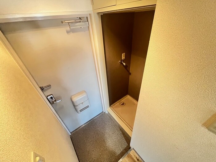 物件内観写真20　(玄関)