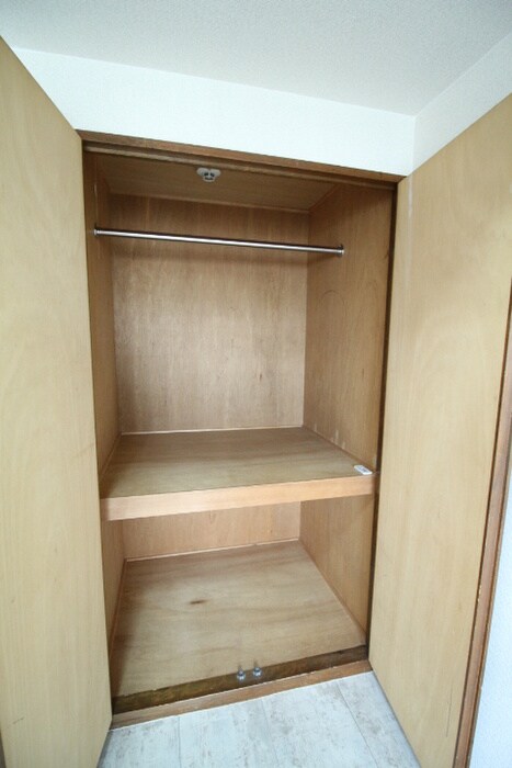 物件内観写真10　(収納)