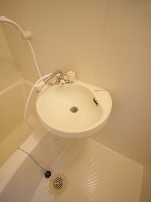 物件内観写真13　(洗面)