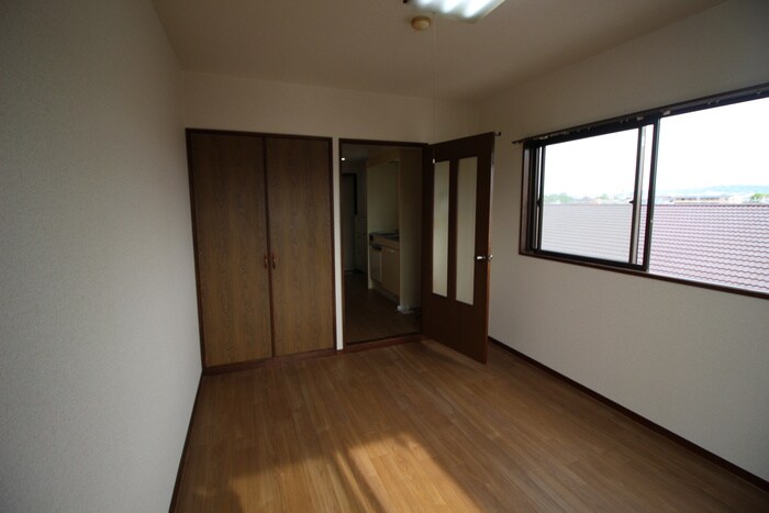 物件内観写真15　(居室)