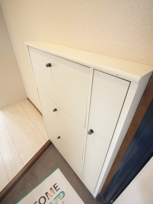 物件内観写真17　(靴箱)