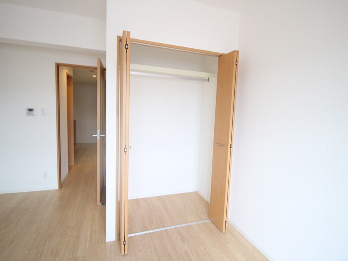 物件内観写真13　(収納)