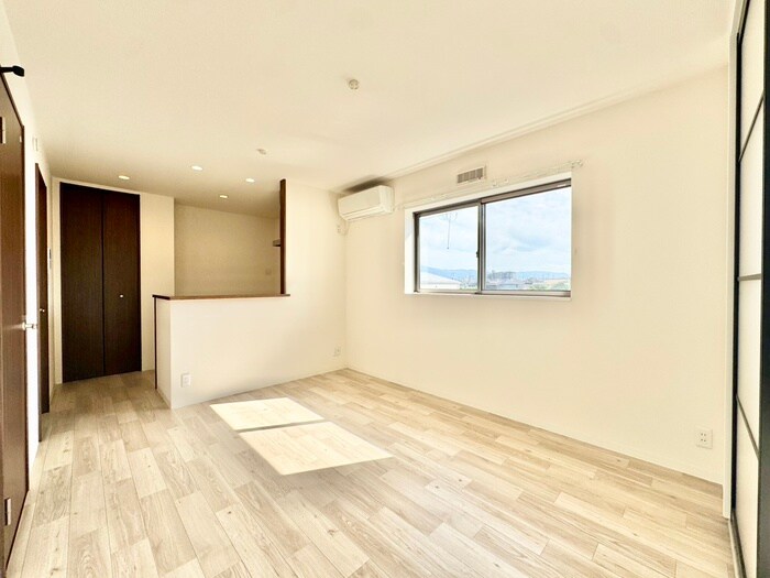 物件内観写真7　(居室)