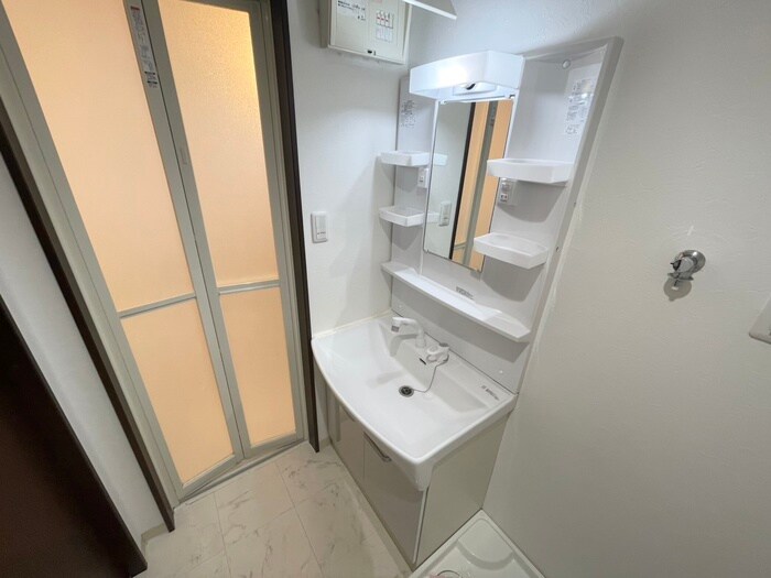 物件内観写真12　(洗面)