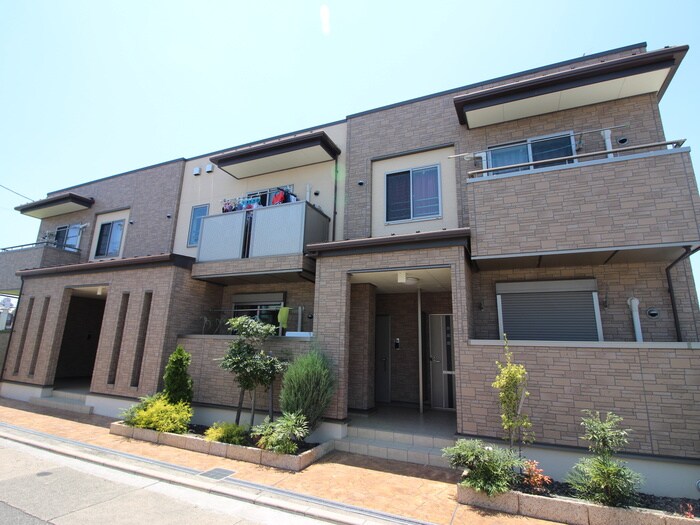 物件外観写真4　(外観写真)