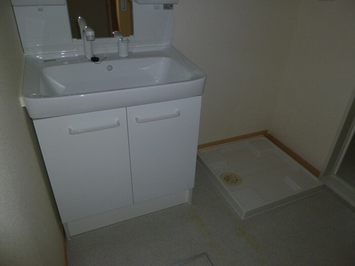 物件内観写真13　(洗面)