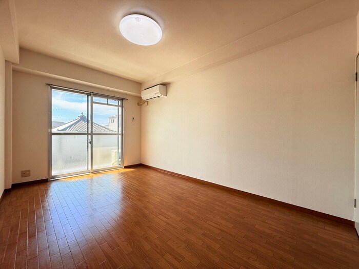 物件内観写真13　(居室)