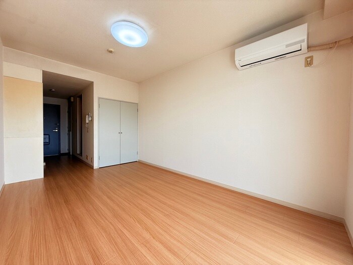 物件内観写真13　(居室)