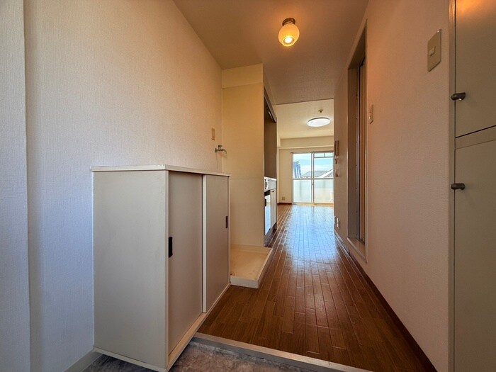 物件内観写真15　(廊下)