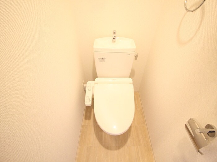 物件内観写真10　(トイレ)