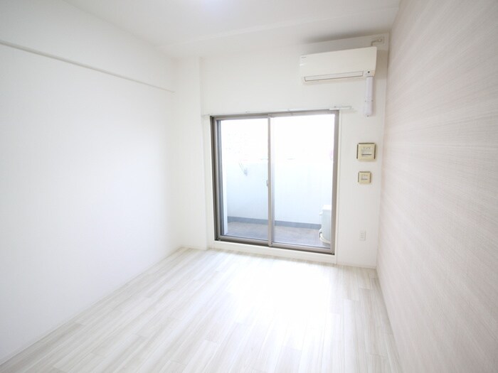 物件内観写真14　(居室)