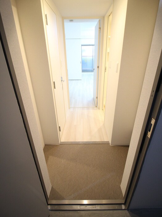 物件内観写真19　(玄関)