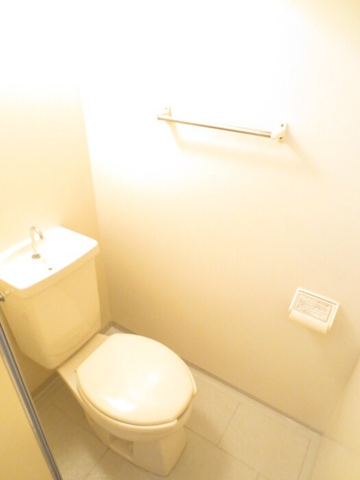 物件内観写真13　(トイレ)