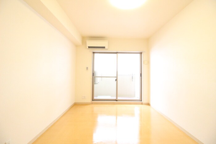 物件内観写真6　(居室)