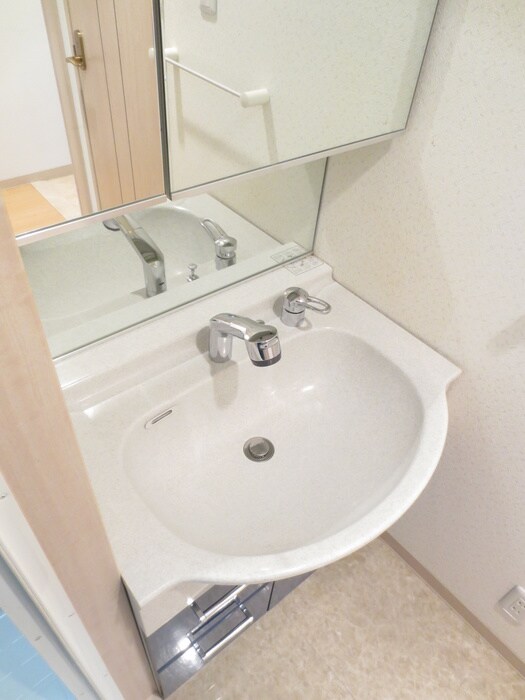 物件内観写真10　(洗面)