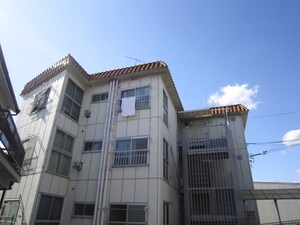 舞子台ハイム外観写真
