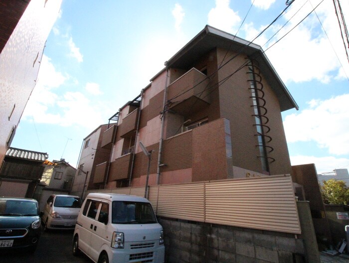 物件外観写真6　(外観写真)