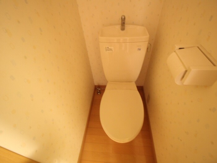 物件内観写真12　(トイレ)