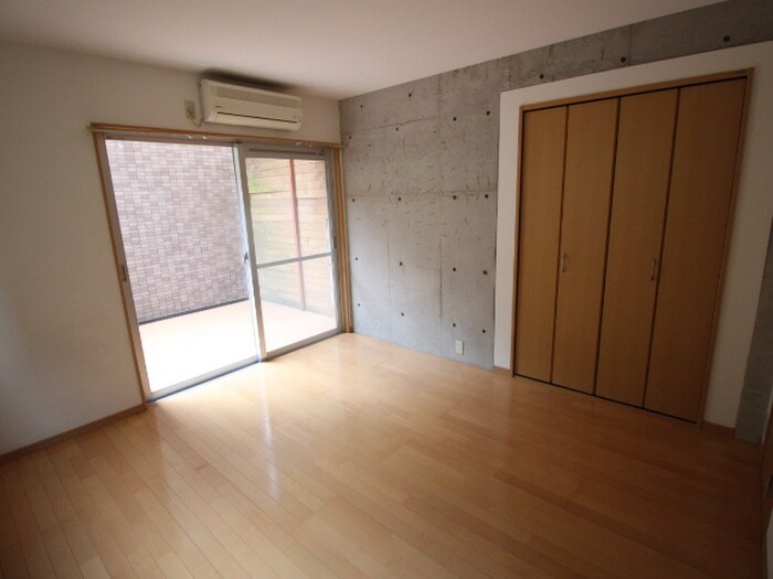 物件内観写真14　(居室)