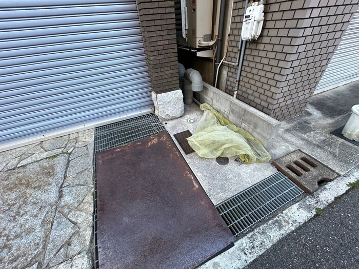 物件外観写真6　(建物設備)