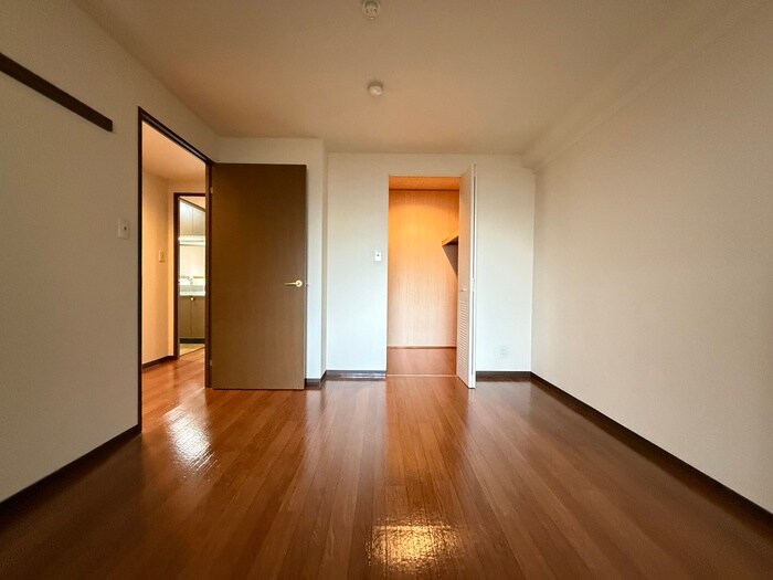 物件内観写真19　(居室)