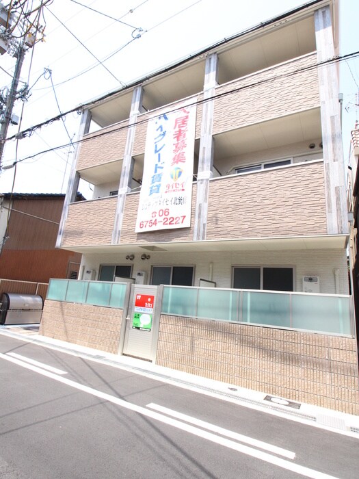 物件外観写真4　(外観写真)