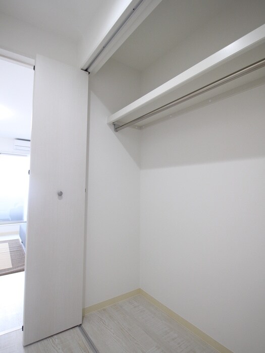 物件内観写真11　(収納)