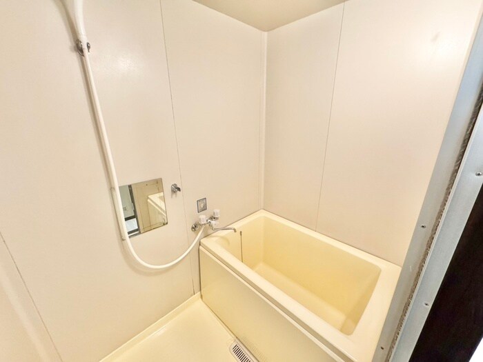 物件内観写真9　(バス／シャワールーム等)