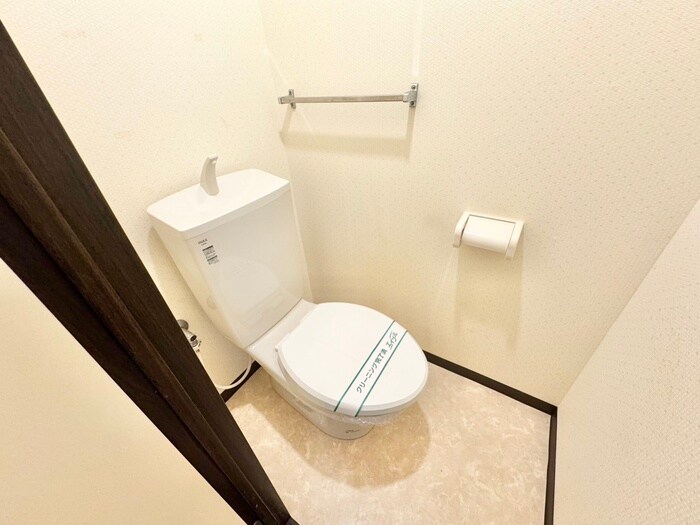 物件内観写真10　(トイレ)