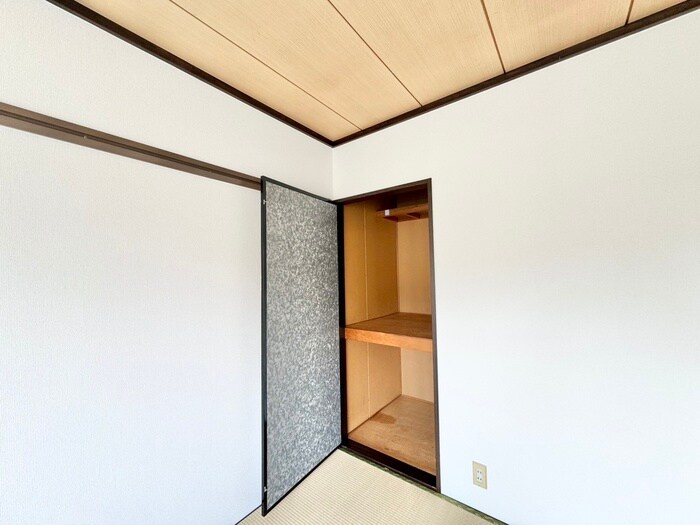 物件内観写真14　(収納)