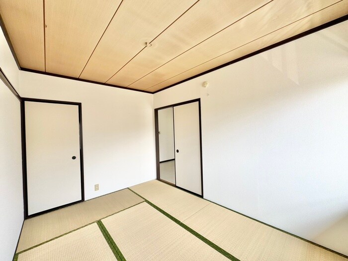 物件内観写真15　(居室)